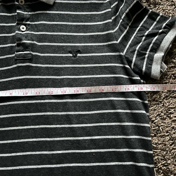 American Eagle Outfitters Mens Classic Fit Polo Shirt Size M Gray Short Sleeve - Picture 2 of 6